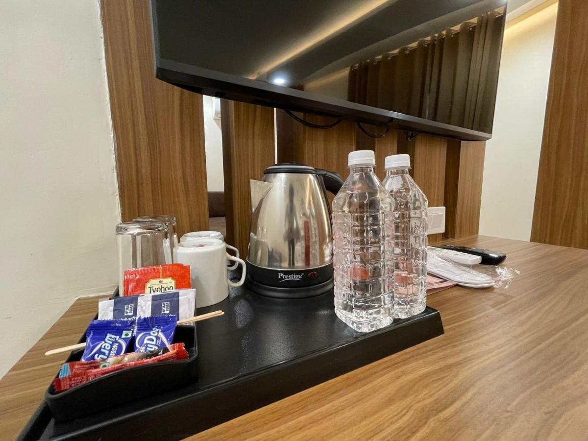 Hotel Santoor Waranasi Zewnętrze zdjęcie