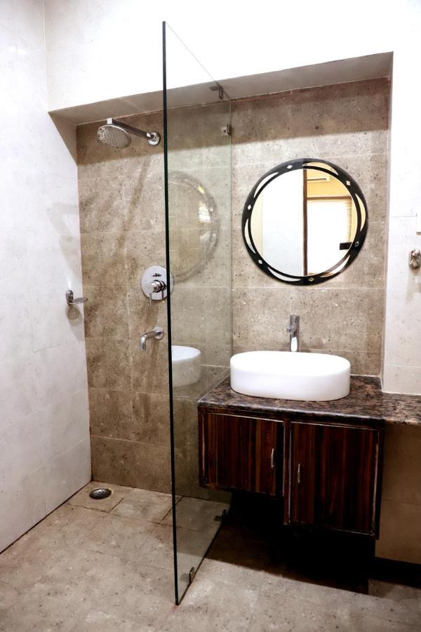 Hotel Santoor Waranasi Zewnętrze zdjęcie