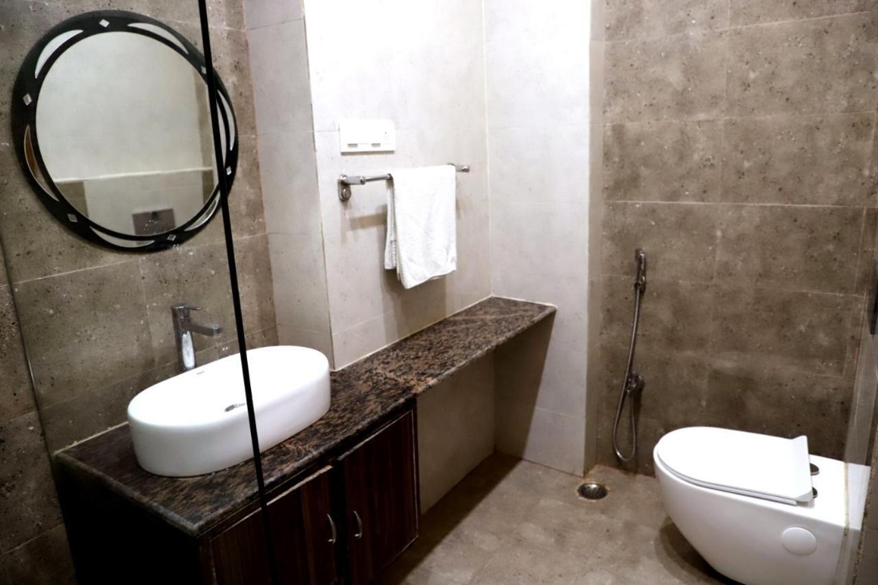 Hotel Santoor Waranasi Zewnętrze zdjęcie